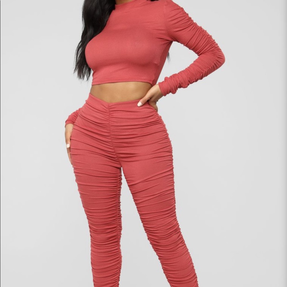 Two piece set
